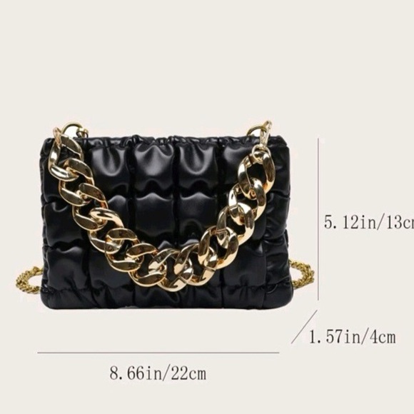 Gold Chain Clutch Bag - Picture 4 of 4